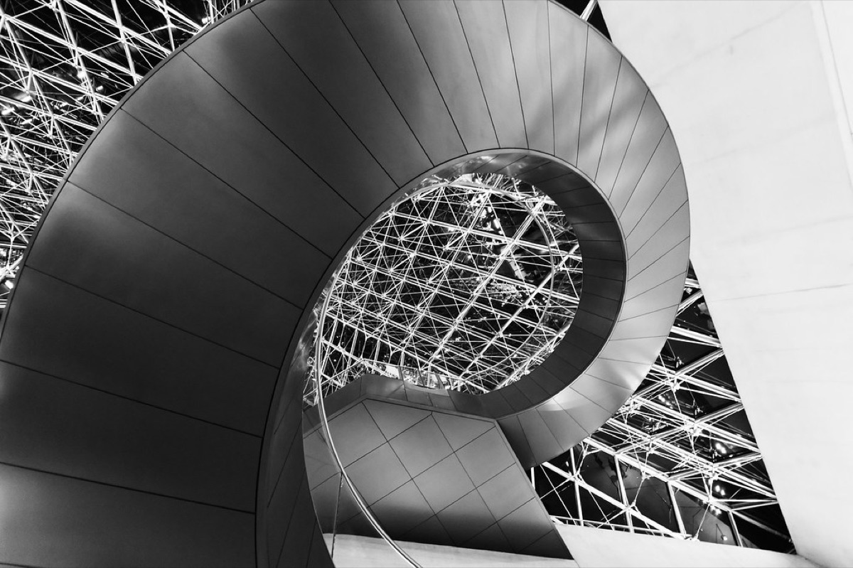 louvre museum entrance, paristourism