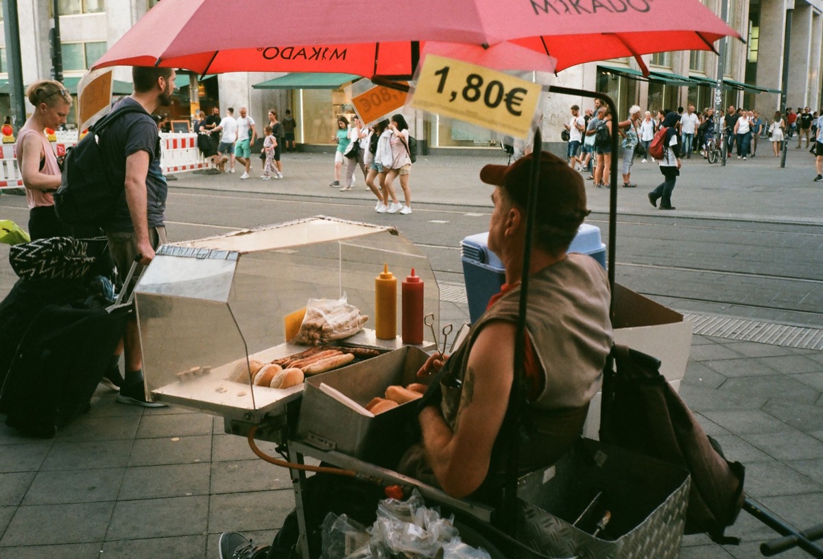 Riso alla Parisiana da street vendor