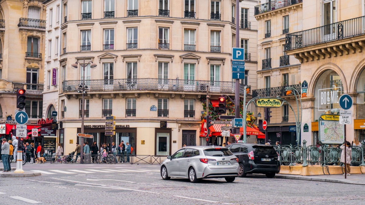 Paris 7th district hotel exterior