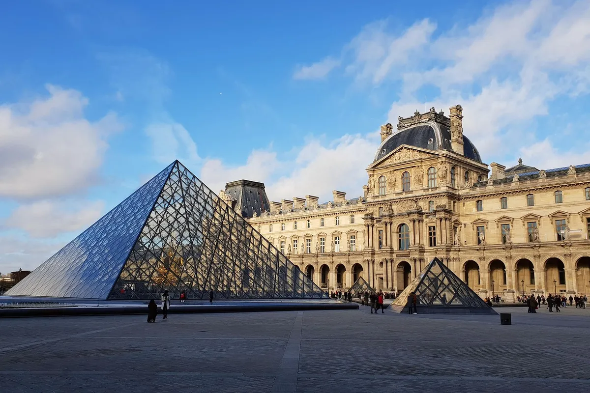 louvre, architecture, buildings, museum, landmark, pyramid, tourist attraction, historic, historical, outdoors, park, louvre palace, paris, france, louvre, louv