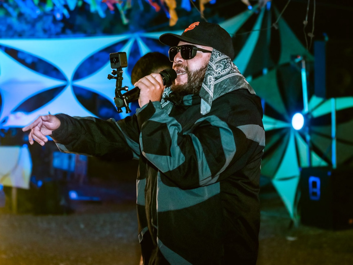 Shock G et artiste en scène